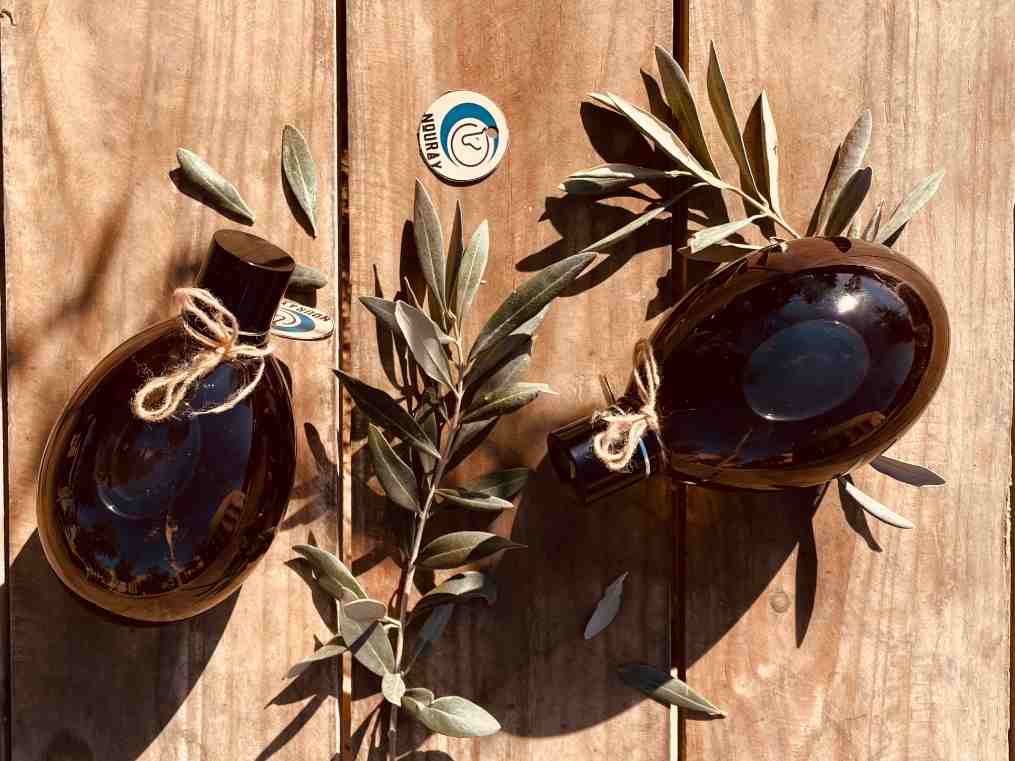 روغن زیتون بی بو طبیعی
