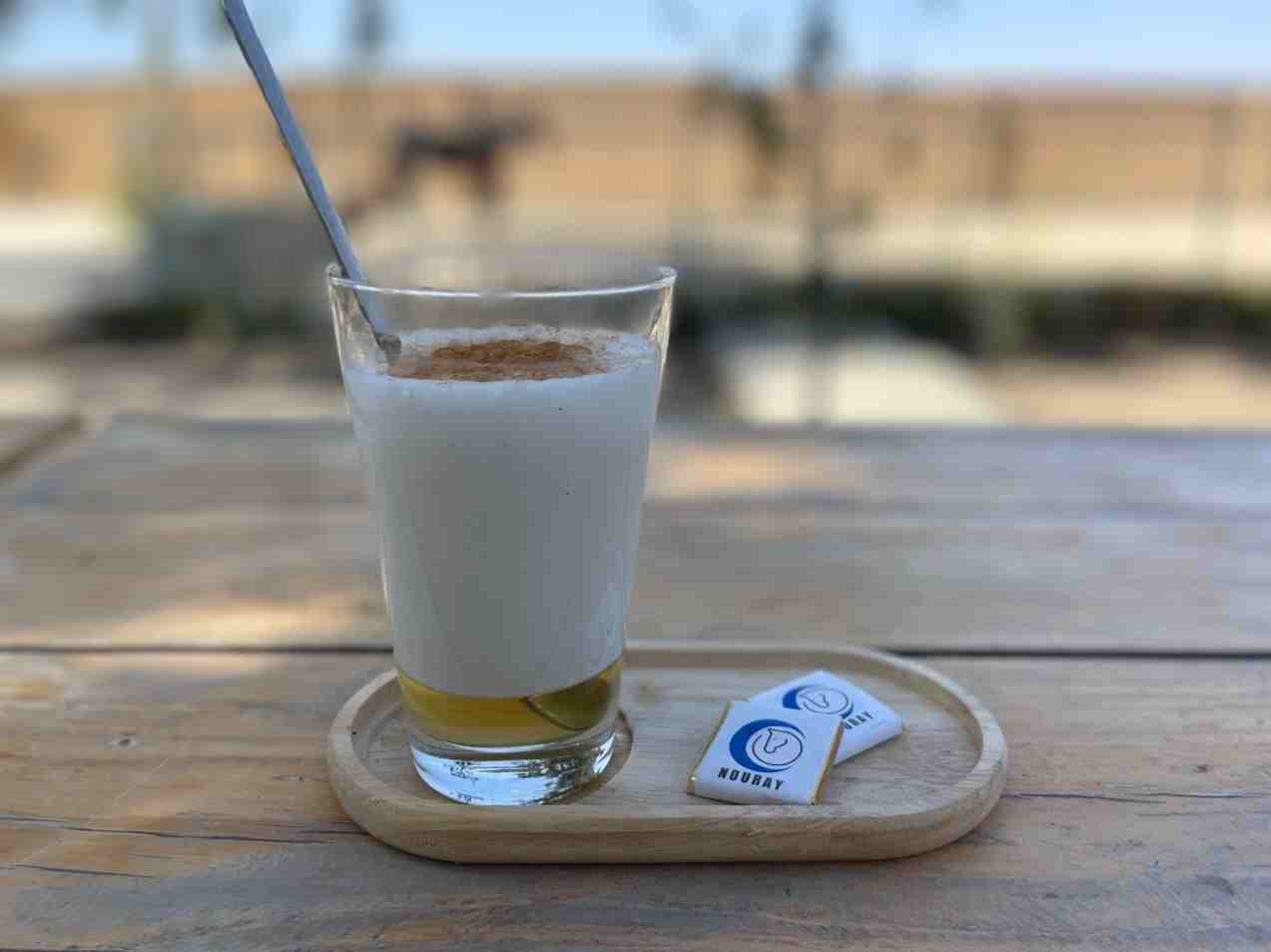 شير عسل دارچين
