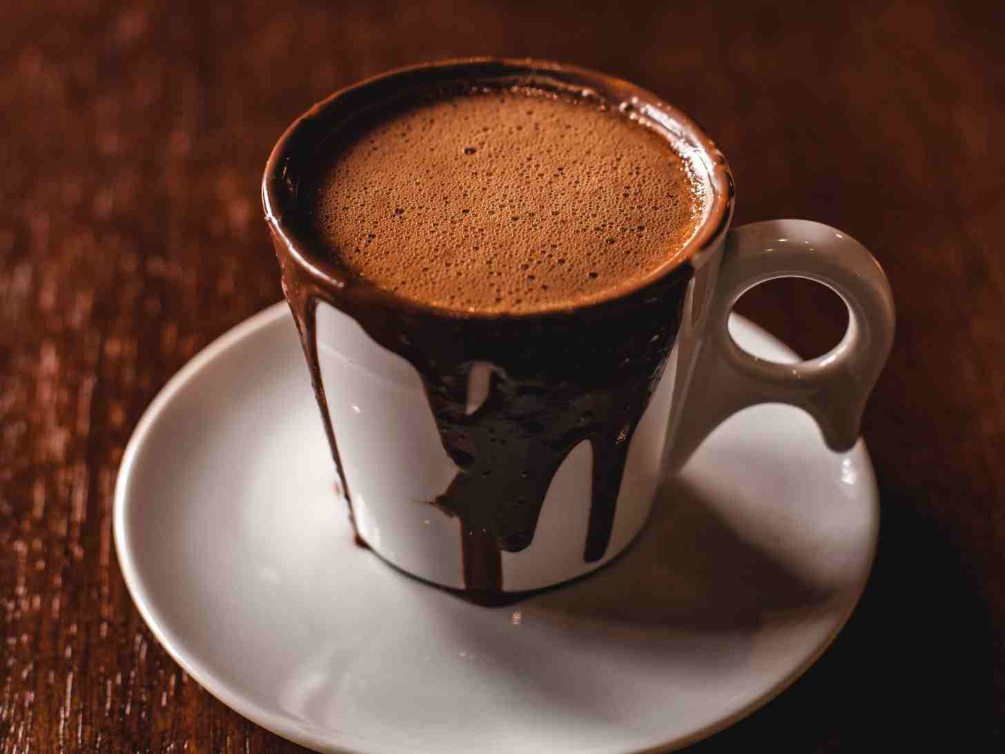 Hot chocolate/هات چاکلت