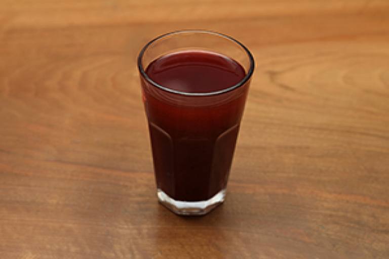 آب آلبالو طبیعی
