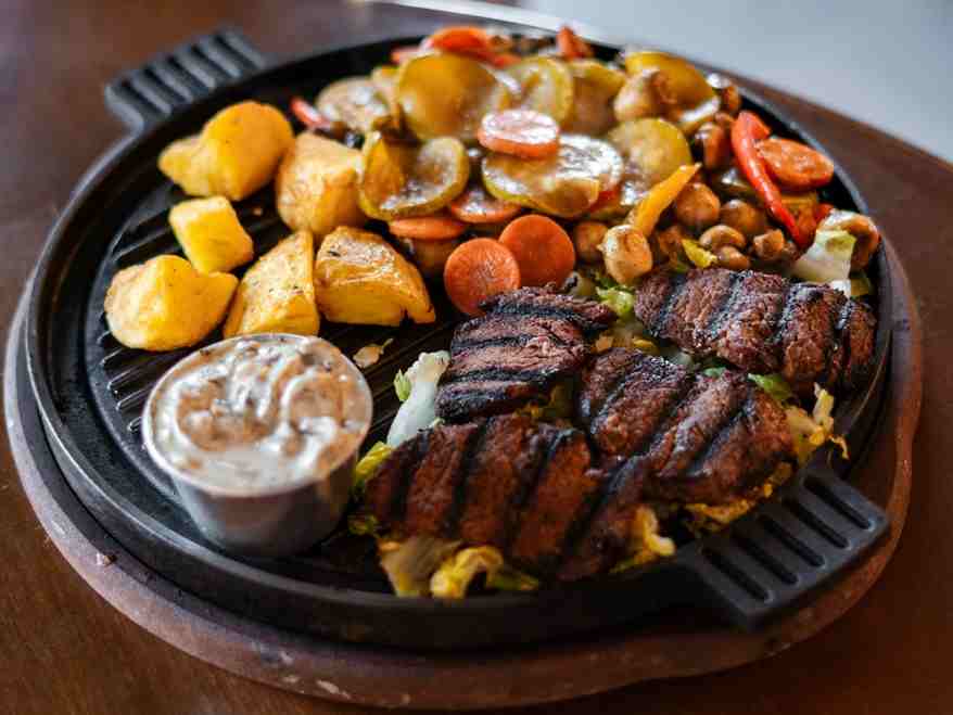 استیک فیله مینیون (300g)