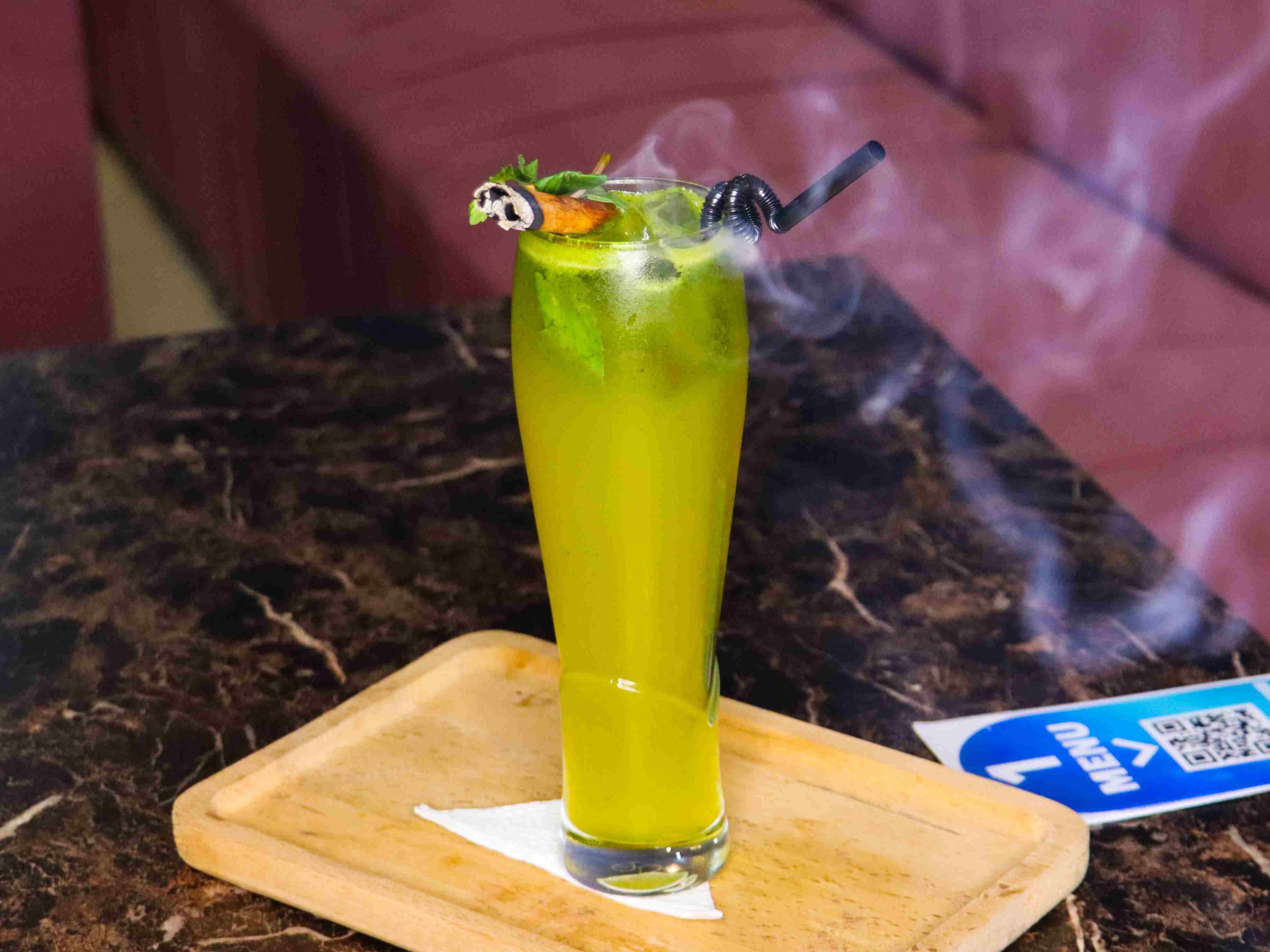 آبمیوه انبه نعنا