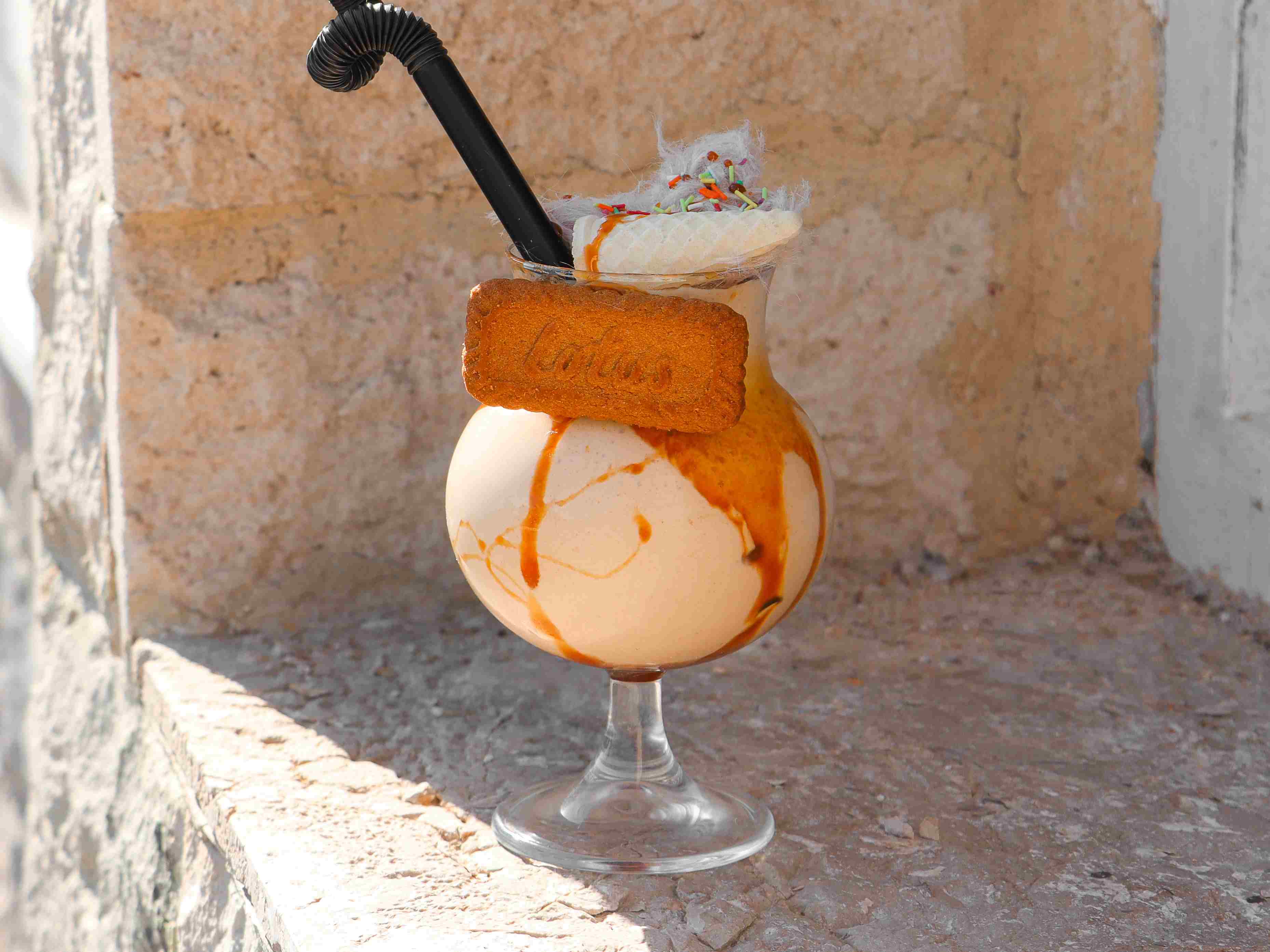شیک لوتوس