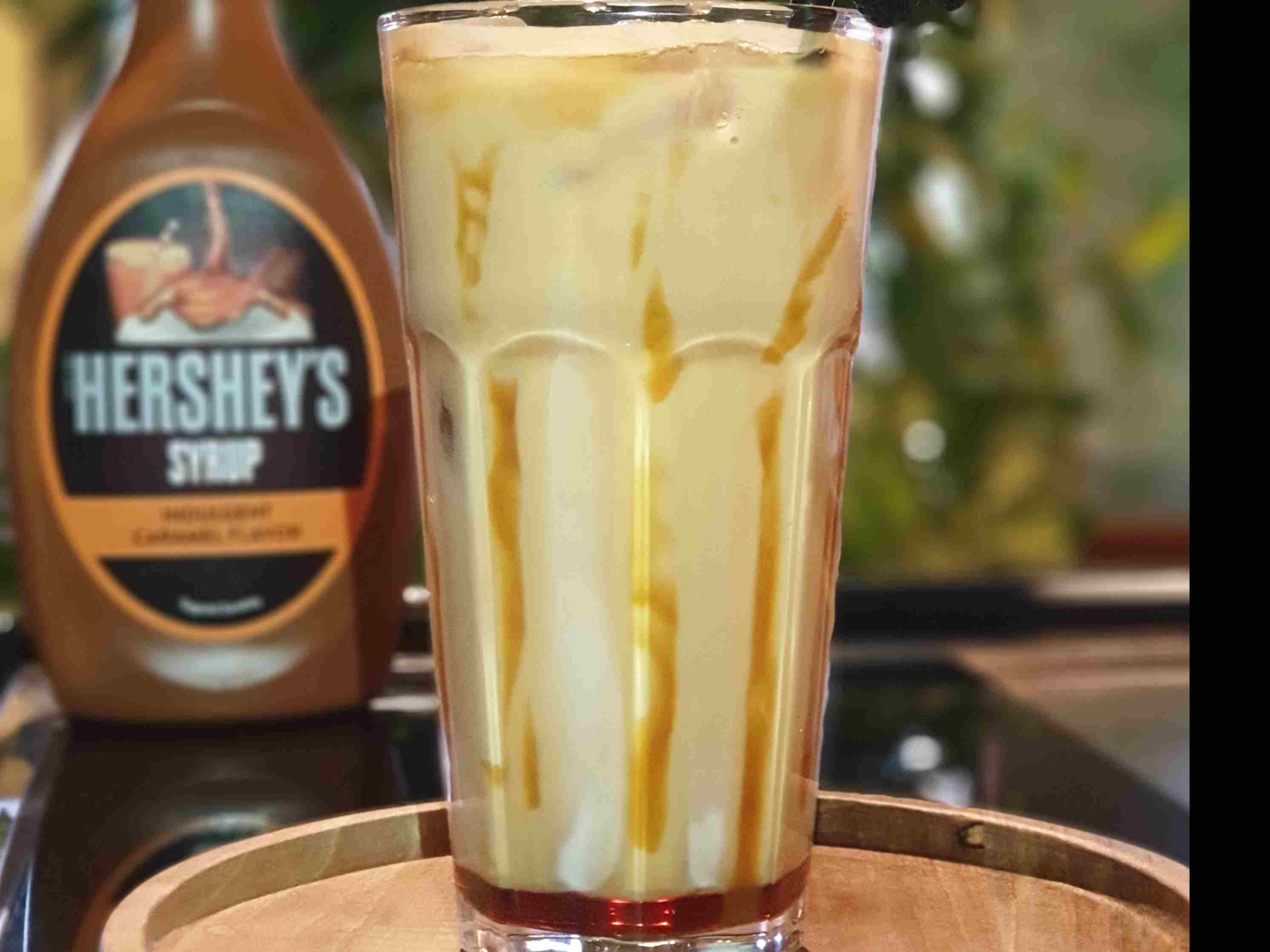 آیس کارامل ماکیاتو