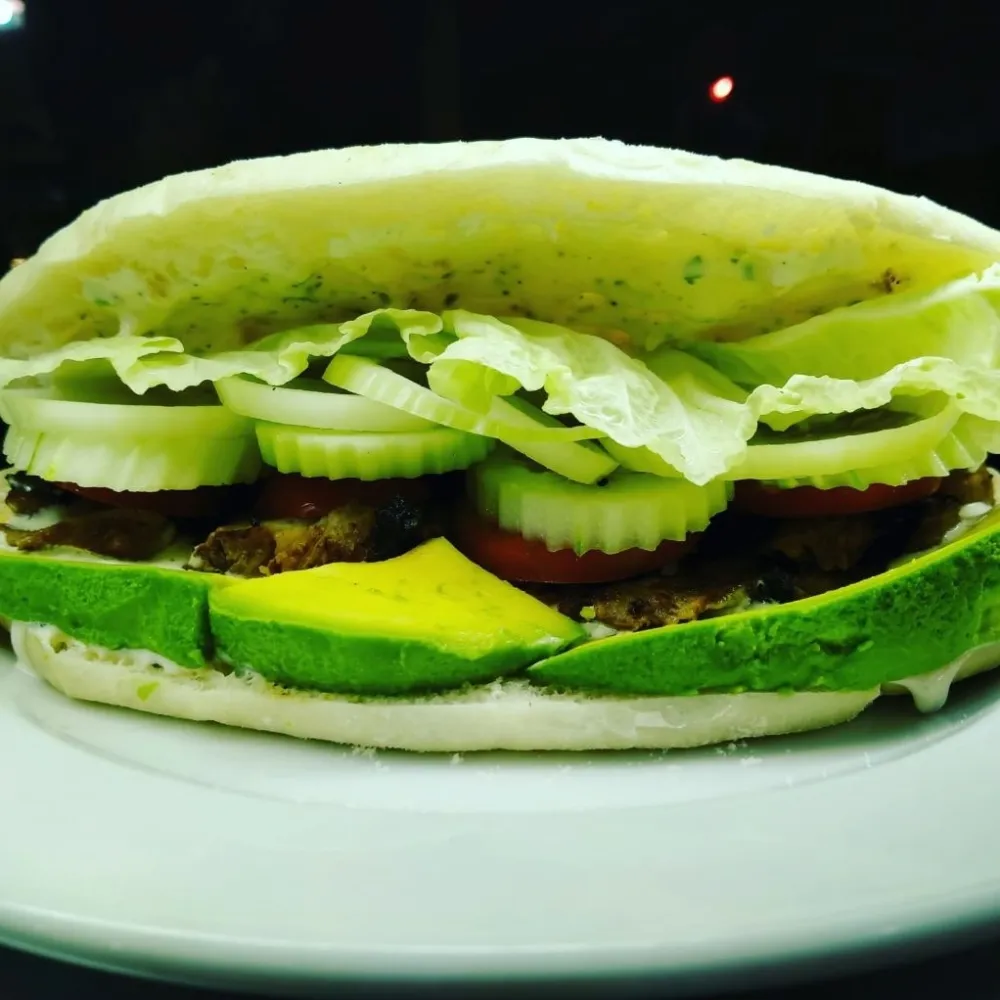 CHICKEN PANINI
