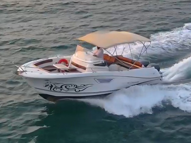 Capcamarat 8.5 CC