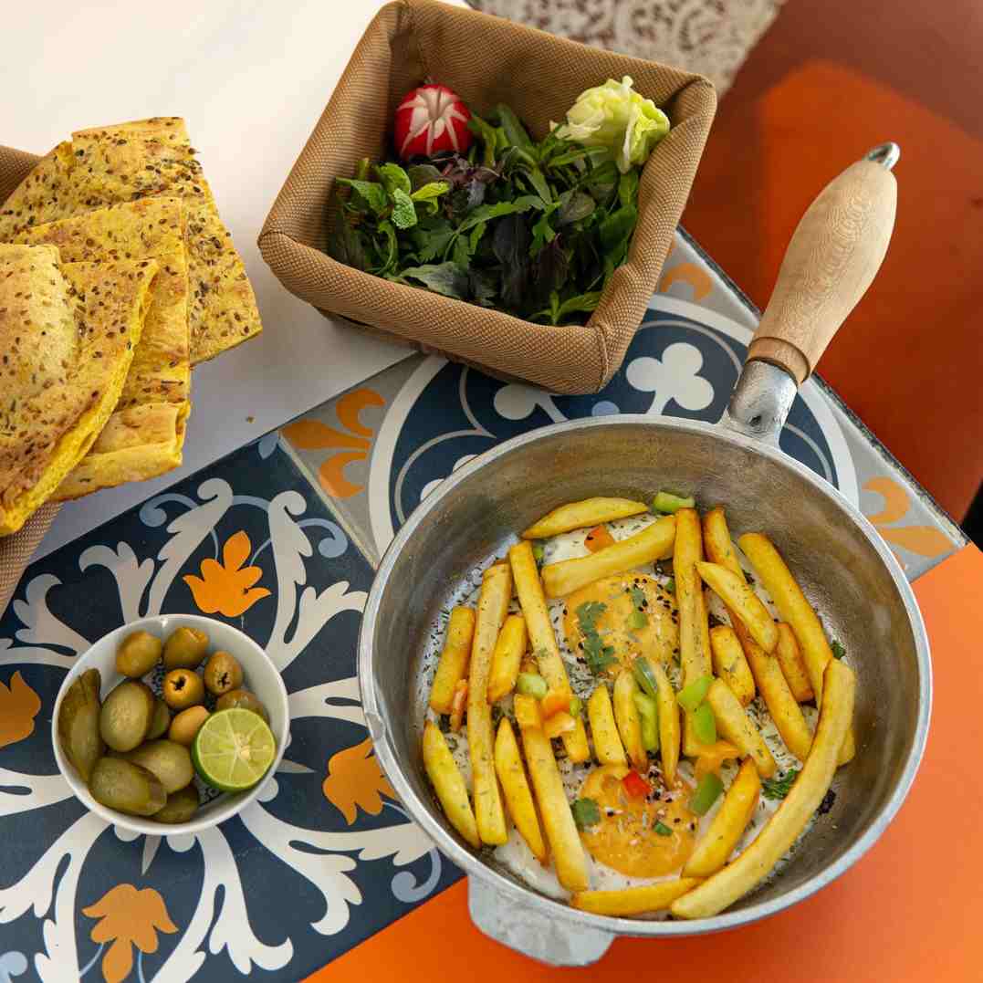 نیمرو آشیونه