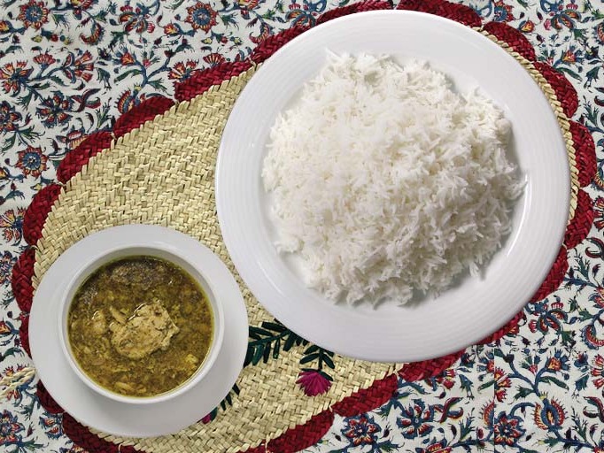 چلو باقالی قاتق