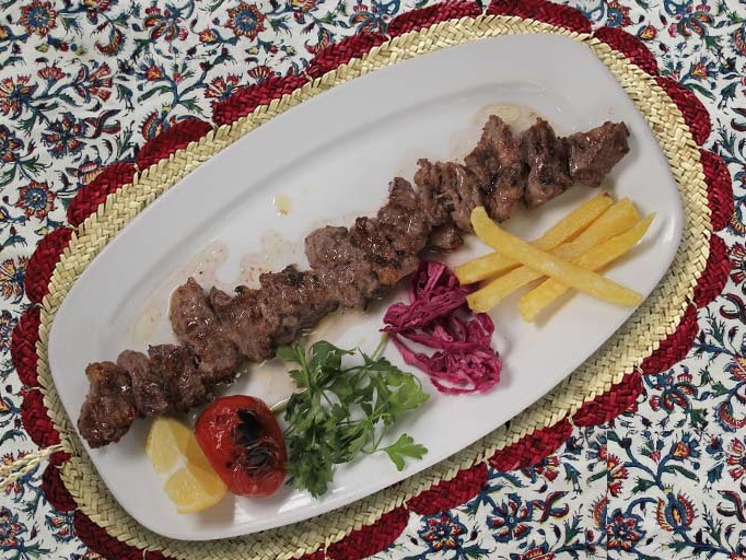 پلو کباب چنجه (محلی)