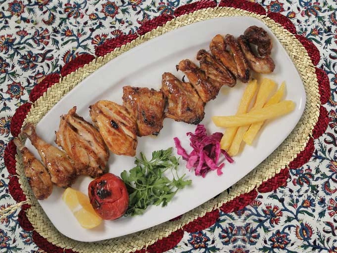 چلو جوجه کباب محلی با استخوان