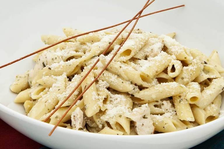 Penne with Pesto Sauce