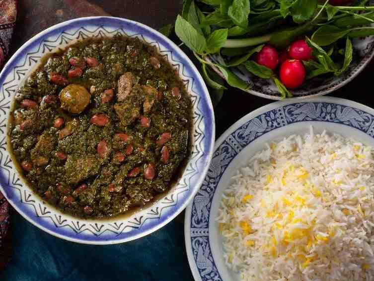 قورمه سبزی