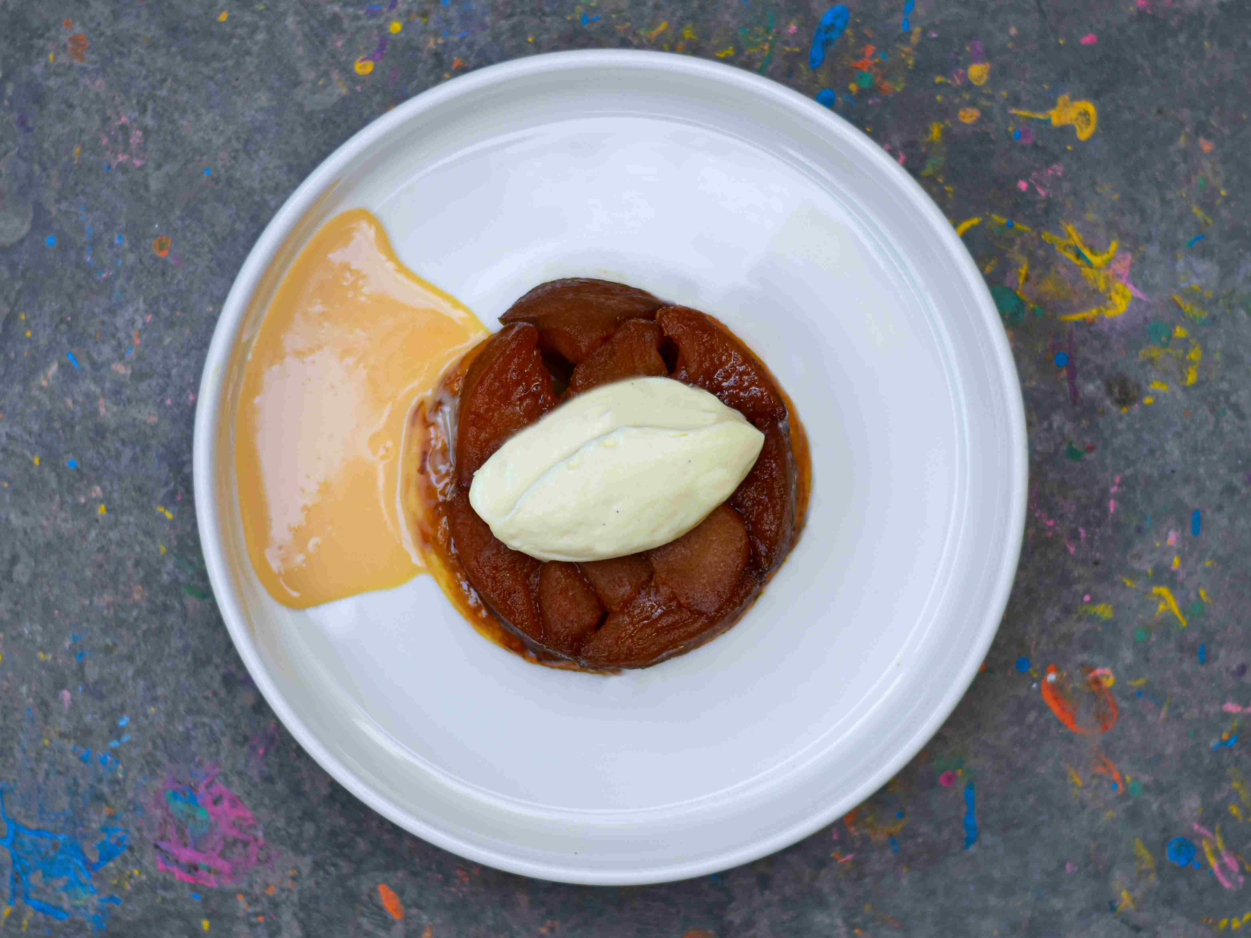 تتن سیب و کارامل/ Apple and Caramel Tatin	