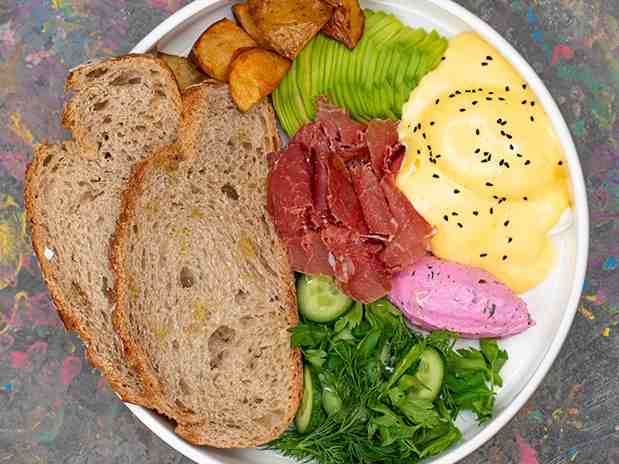 بشقاب دیوینا با بیکن/ Divina plate with Italian bacon