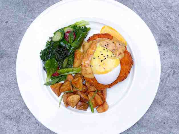 بشقاب سینه مرغ و تخم مرغ/Chicken breast and eggs