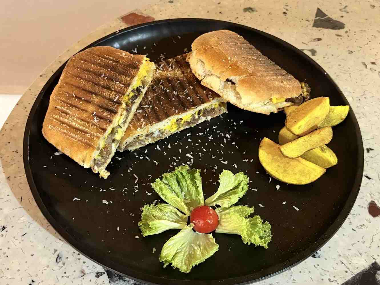 پنینی تانگیچال