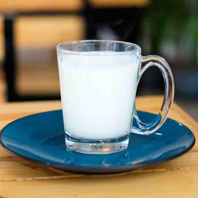 شیر گرم