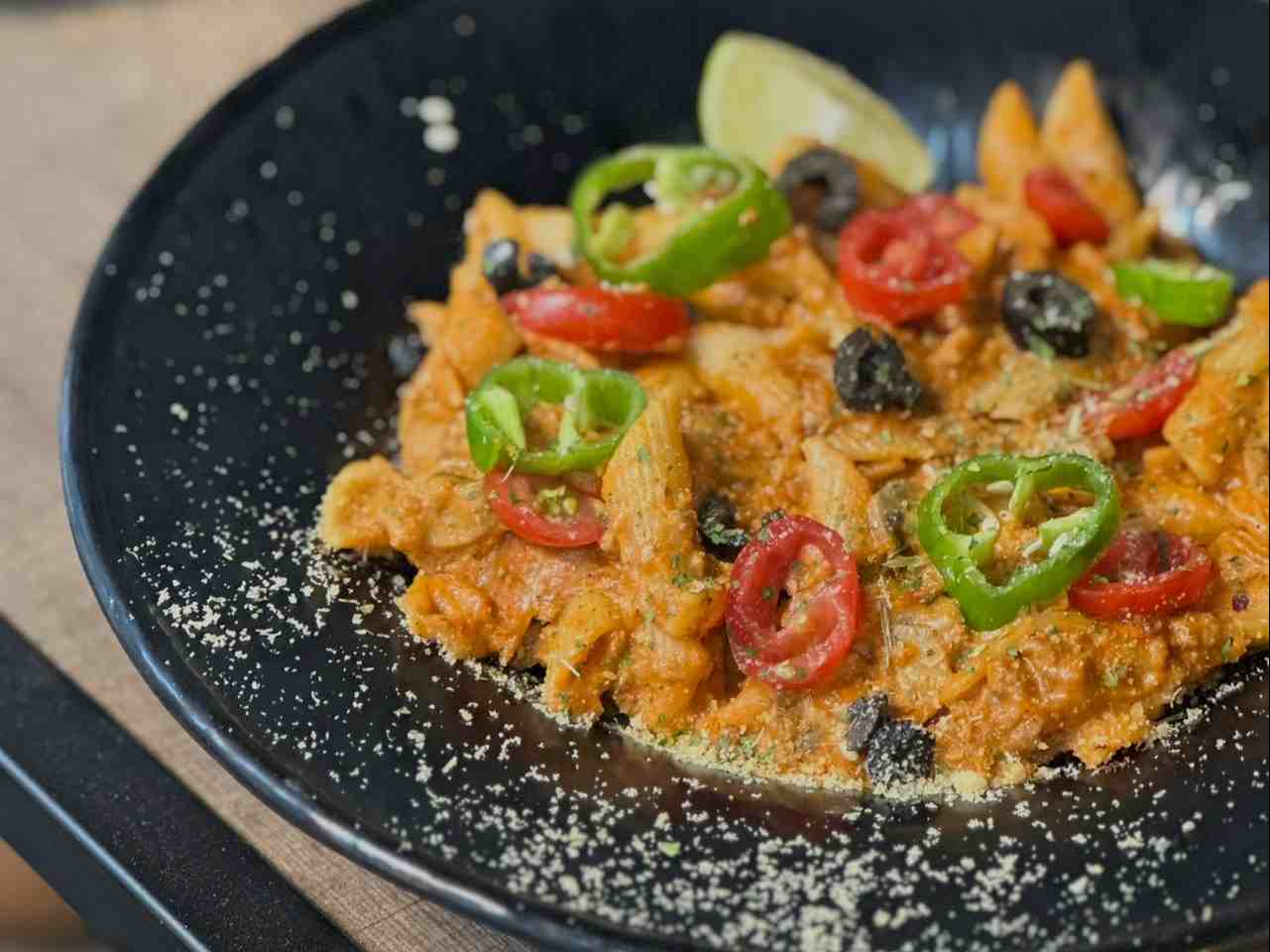 پاستا چیکن آرابیاتا