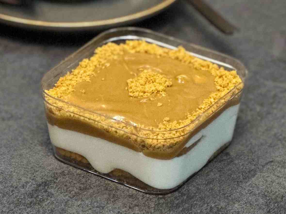 دسر لوتوس