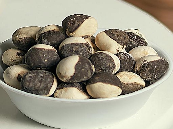 کشک خشک دورنگ