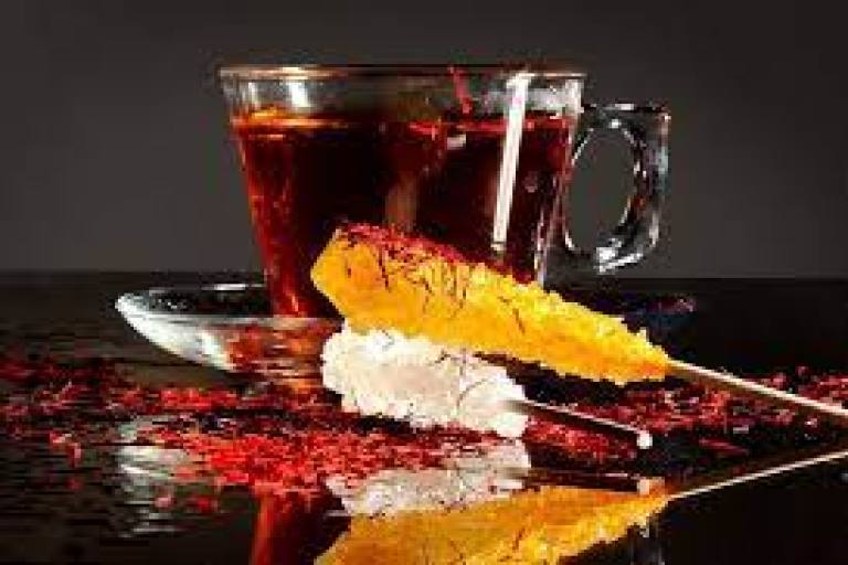 چای زعفران دونفره