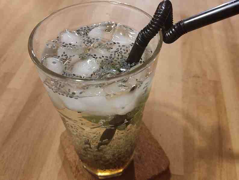 بیدمشک و تخم شربتی