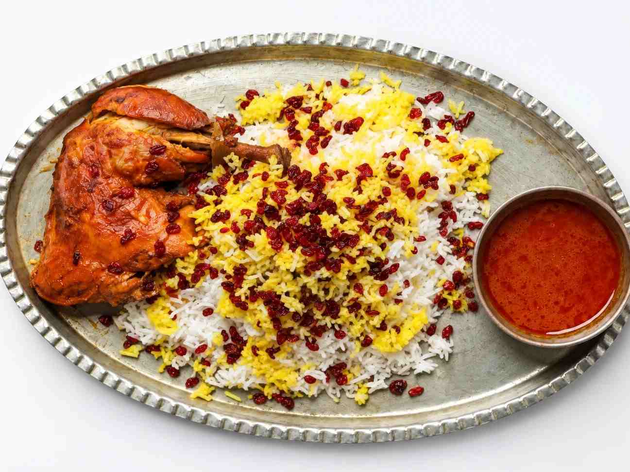 زرشک پلو با مرغ ران