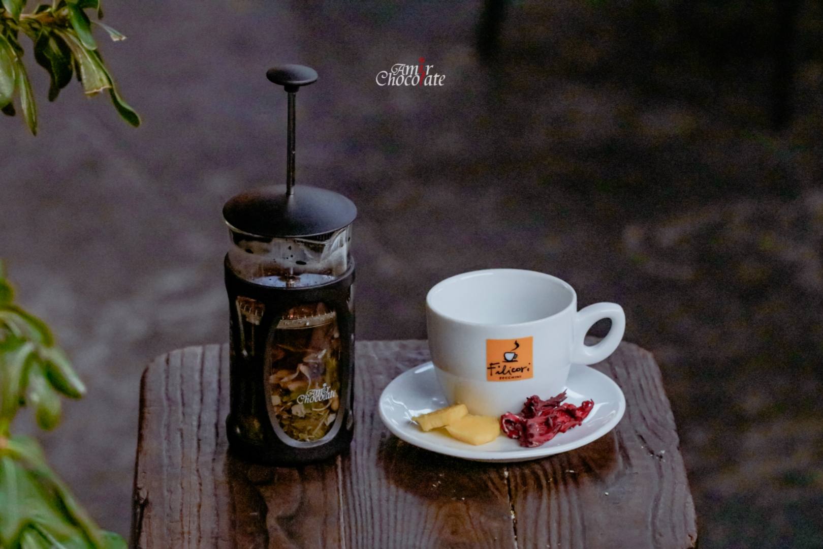 چای ترش و زنجبیل