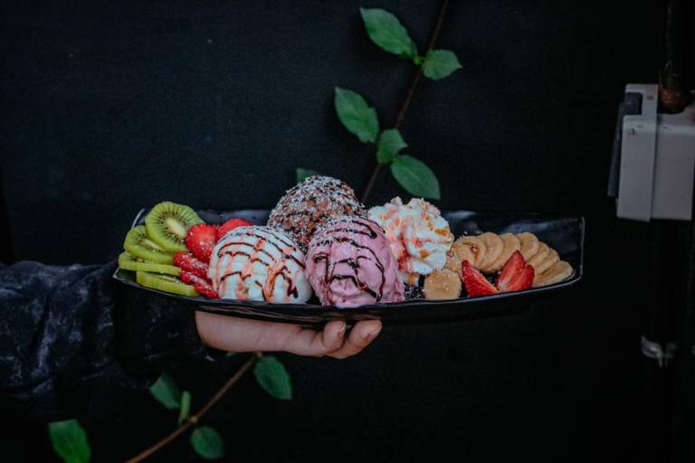 بستنی مخصوص