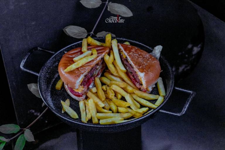 چیز برگر مخصوص