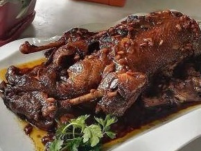 اردک محلی شکم پر ۳ نفر