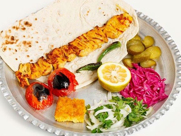 خوراک جوجه کباب زعفرانی ممتاز