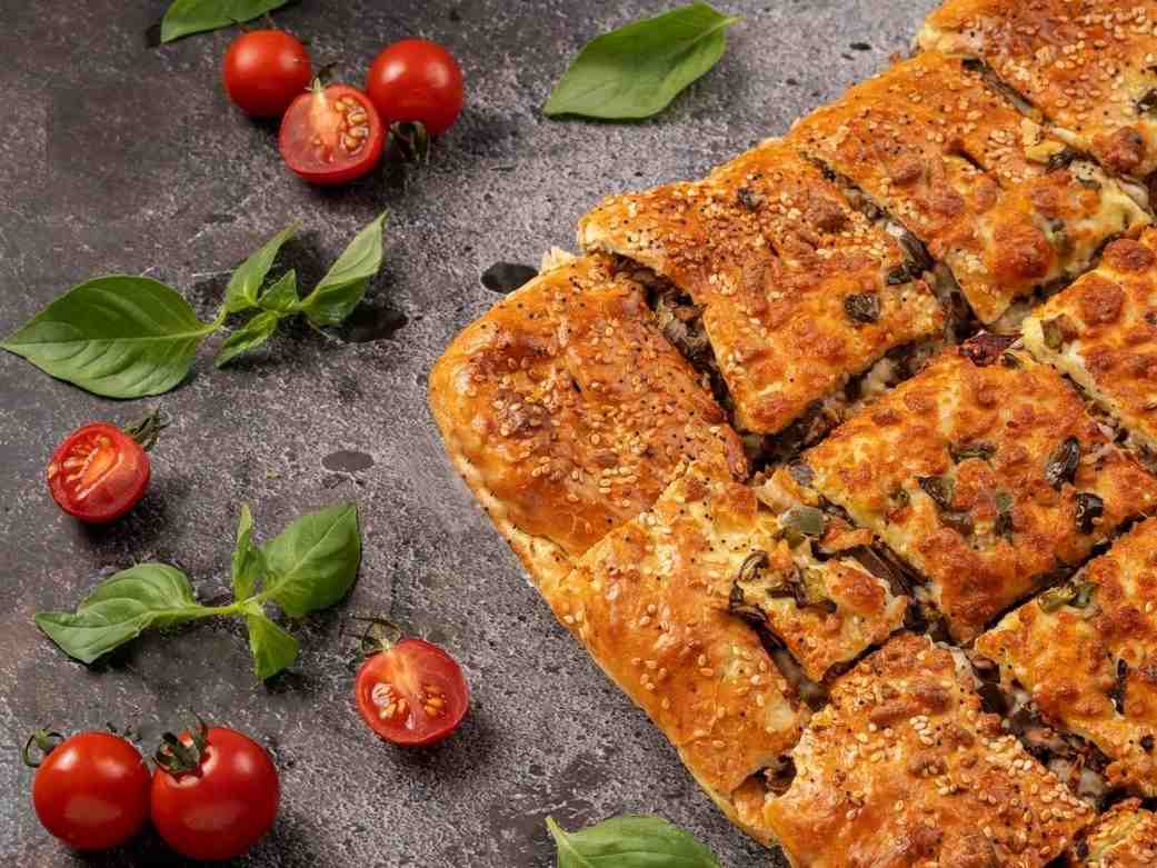 پیتزا بعلبکی مرغ 8 نفره (دجاج)