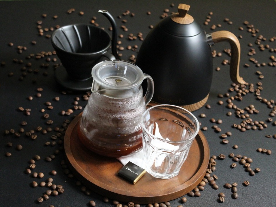V60