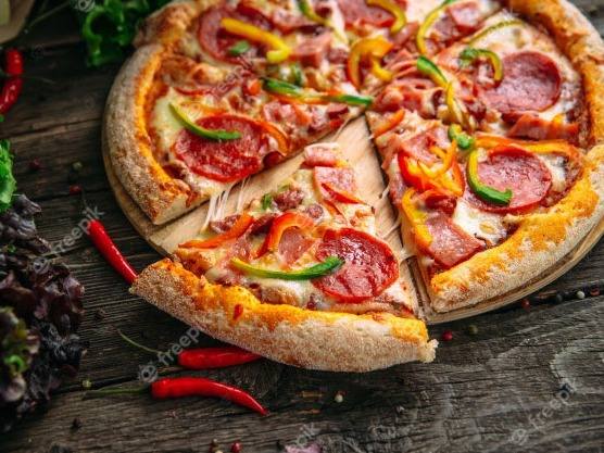 پیتزا پپرونی کوچک