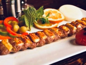 خوراک لقمه نگین دار