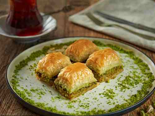 چای باقلوا ( پسته )