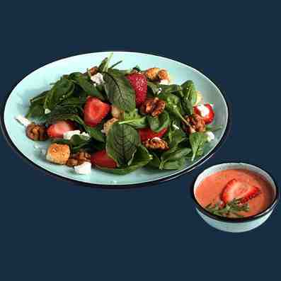 سالاد اسفناج و توت فرنگی
