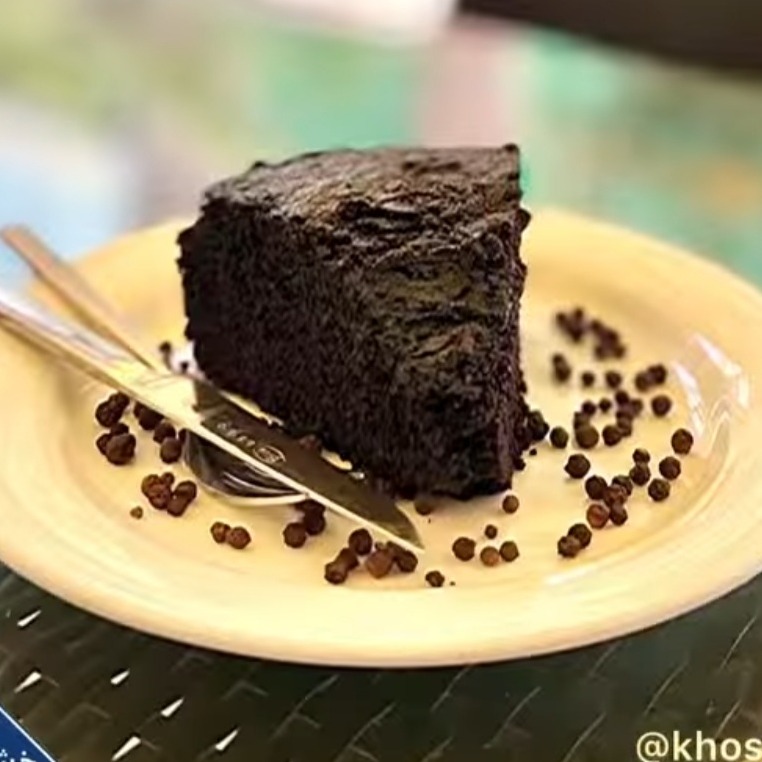 کیک شکلاتی