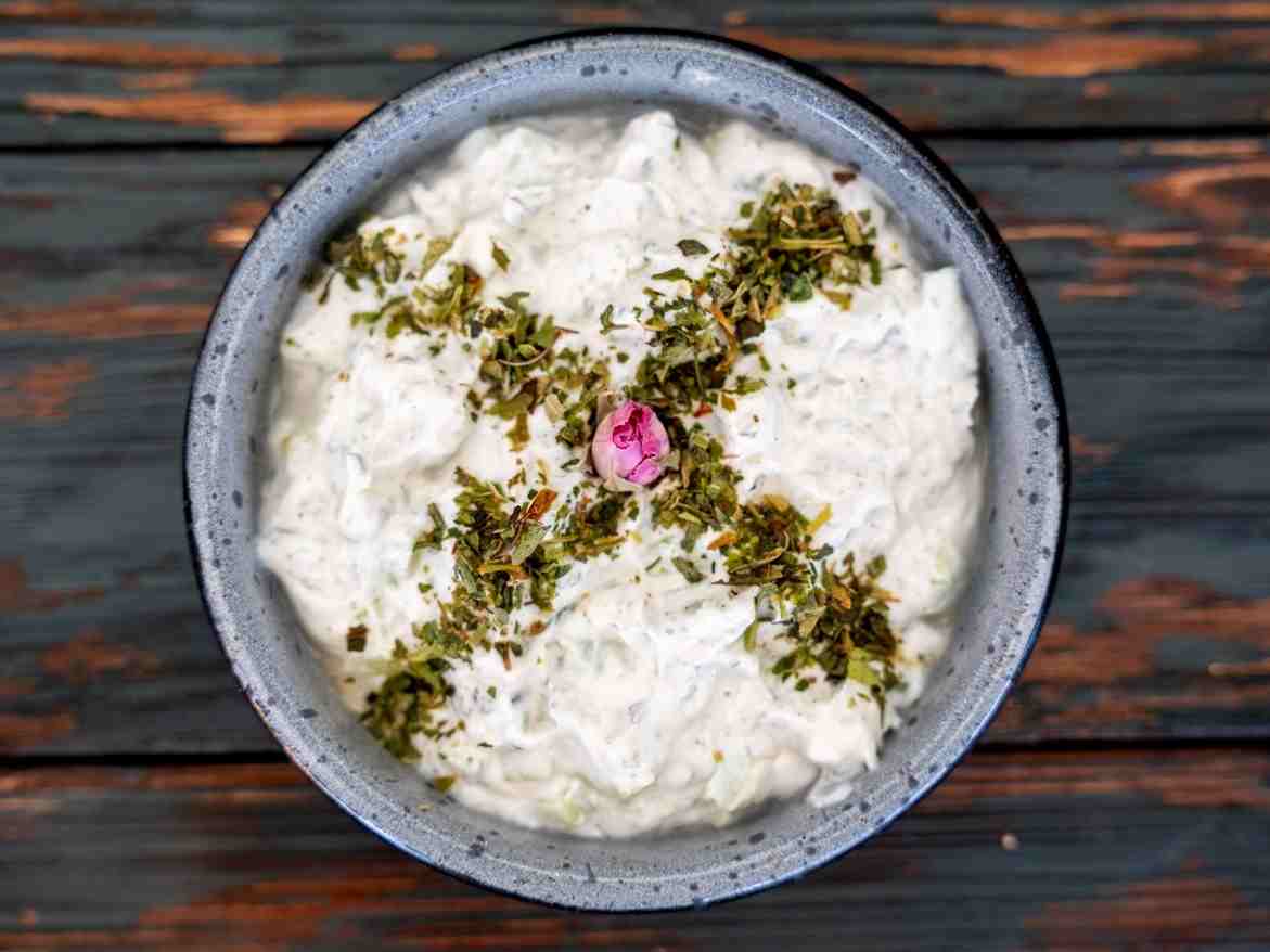 ماست و خیار
