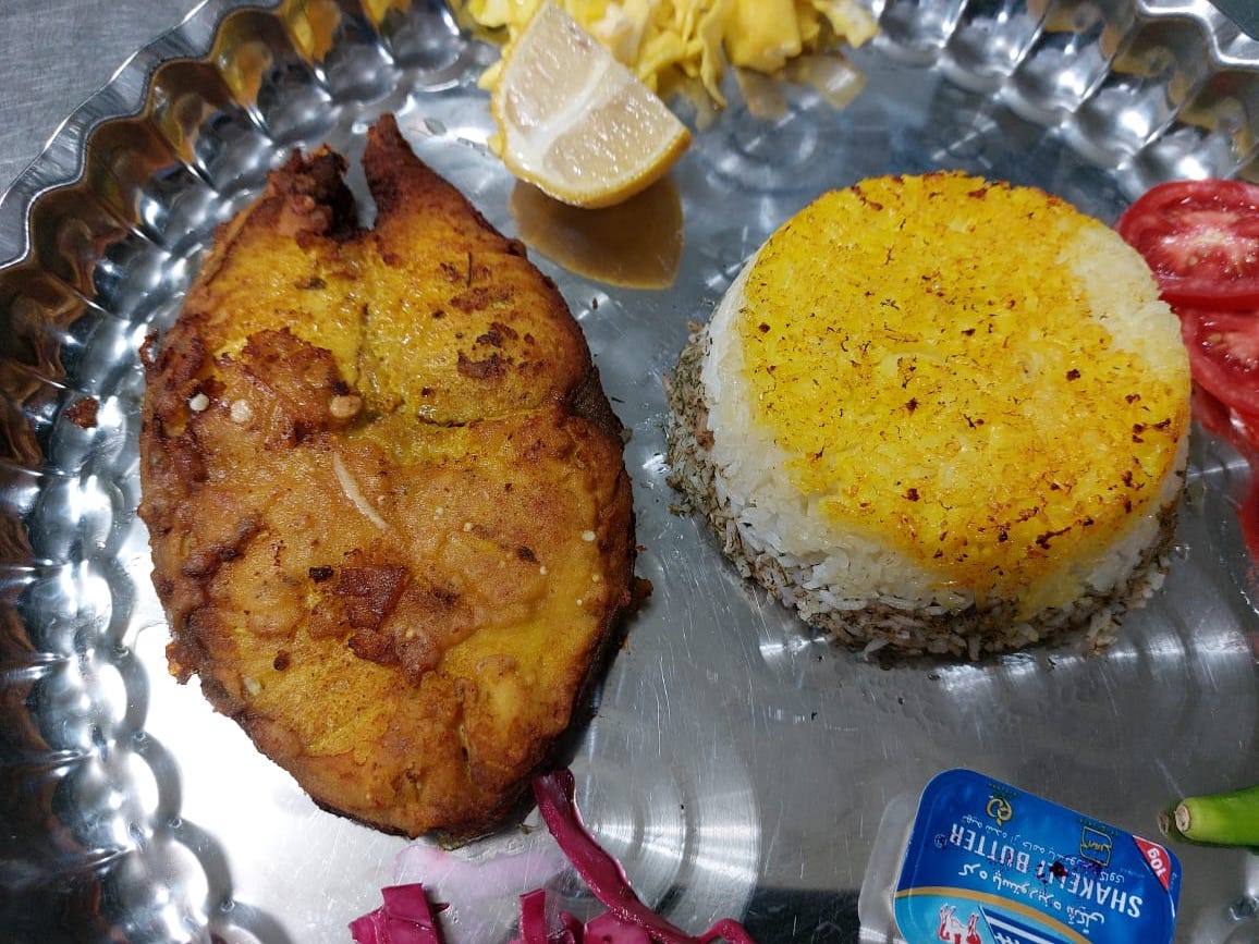چلو ماهی شیر سوخاری